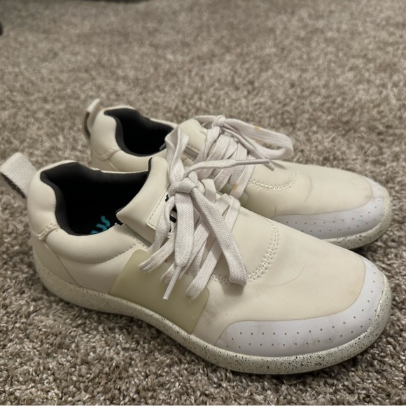 Snibbs nursing shoes - Picture 1 of 5